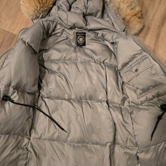 Hudson Bay down wool coat - Picture 3 of 3